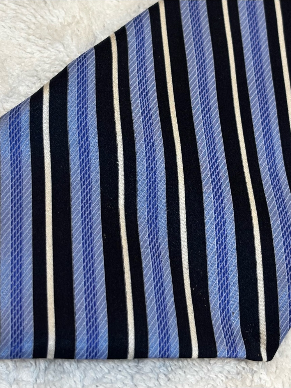 Brand New Stylish Tie By JoS A. Bank